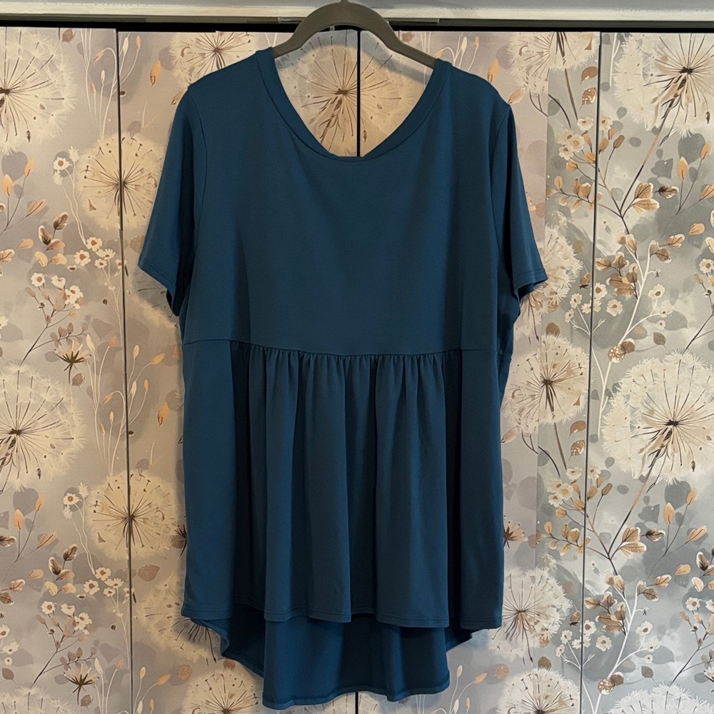 Women’s Short Sleeve Peplum Top